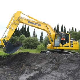 Noleggio Komatsu PC 210