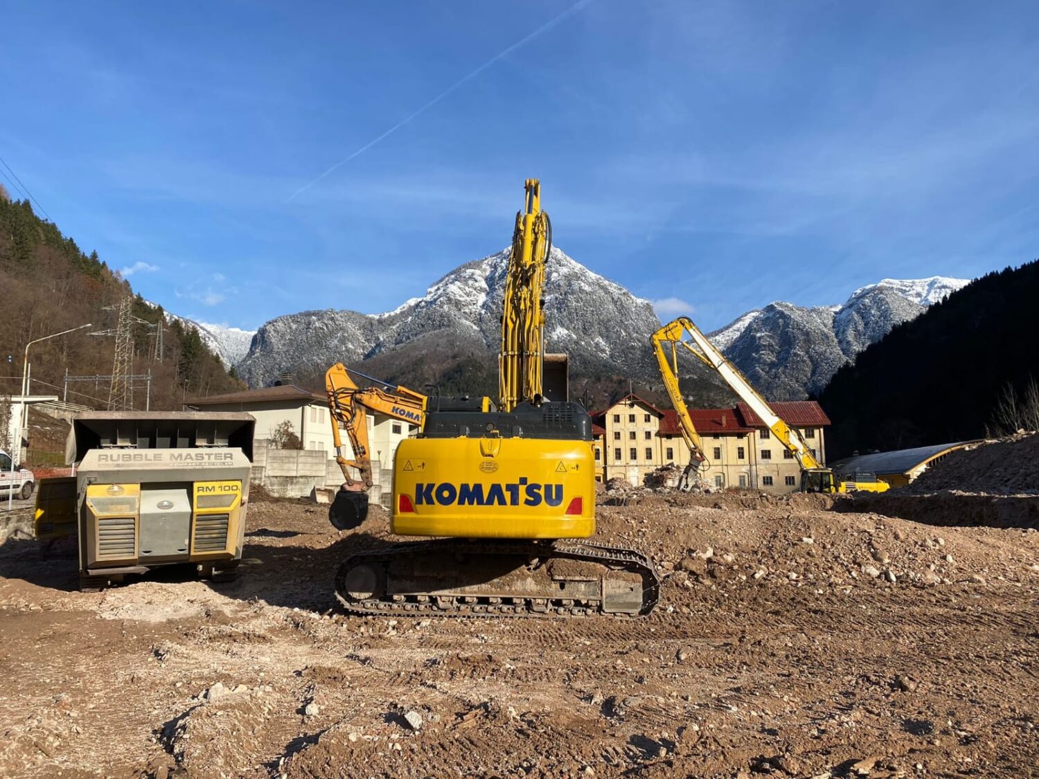 Escavatore Komatsu a noleggio